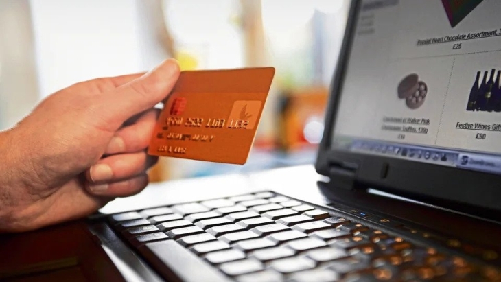 If You Are Online Debit Or Credit Card Users Then Rules Are Changing From January 2022