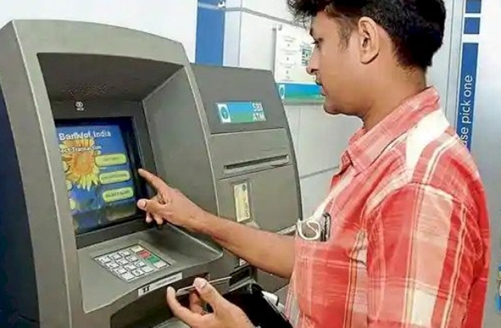SBI Withdrawal Cash from ATM Rule Changed: Know New Rules Quickly.