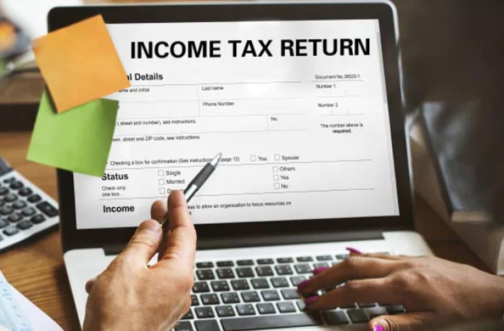 Income Tax Alert! The exemption of senior citizens is over, and a return will have to be filed. Check New Regulations.